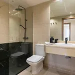 Daire - Marina Banus, Puerto Banus, 2br Luminous Pool & Parking *